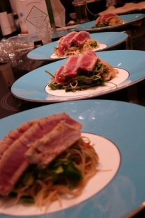 Touraine sauvignon blanc food matching: seared tuna, chili and coriander noodle salad
